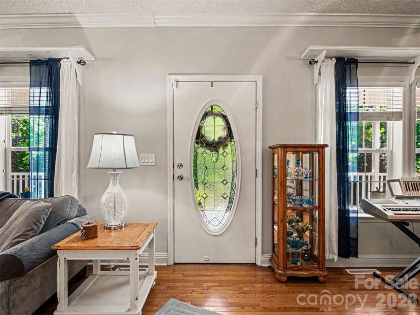 915 Ostwalt Amity Road, Statesville, NC 28677.  MLS# CAR4399624, YatesRealty ID 35306. 