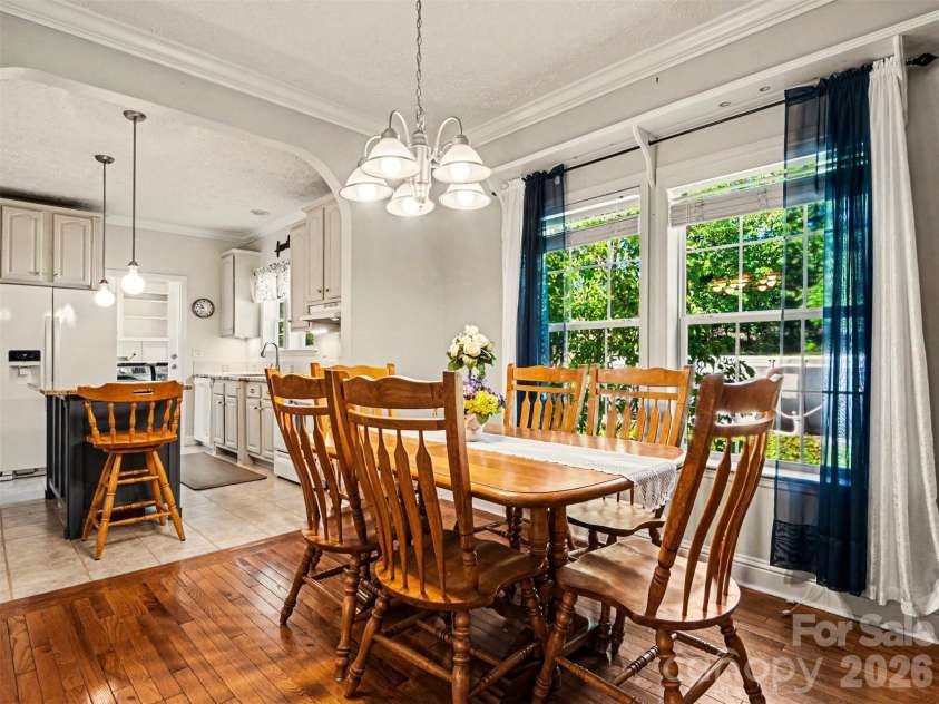 915 Ostwalt Amity Road, Statesville, NC 28677.  MLS# CAR4399624, YatesRealty ID 35306. 