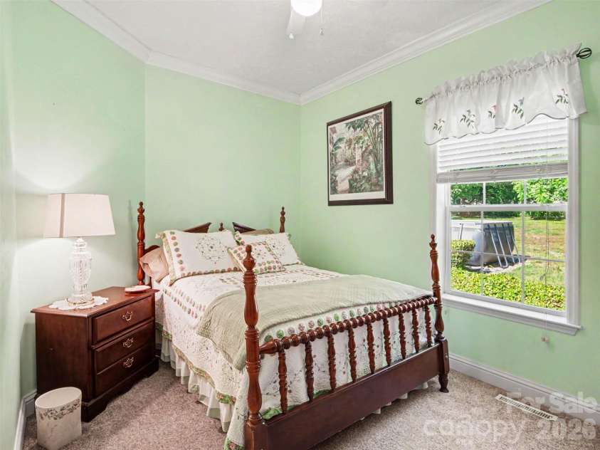 915 Ostwalt Amity Road, Statesville, NC 28677.  MLS# CAR4399624, YatesRealty ID 35306. 