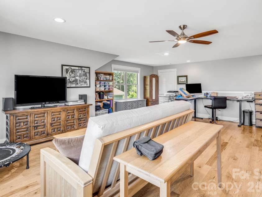 60 Barnrock Drive, Mills River, NC 28759.  MLS# CAR4399294, YatesRealty ID 35309. 4th Bedroom/Flex Room on Upper level