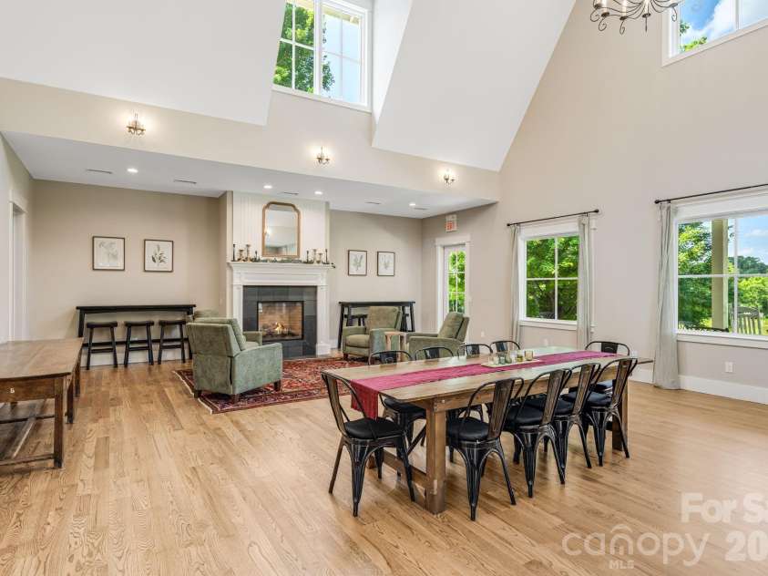 60 Barnrock Drive, Mills River, NC 28759.  MLS# CAR4399294, YatesRealty ID 35309. Clubhouse Great Room