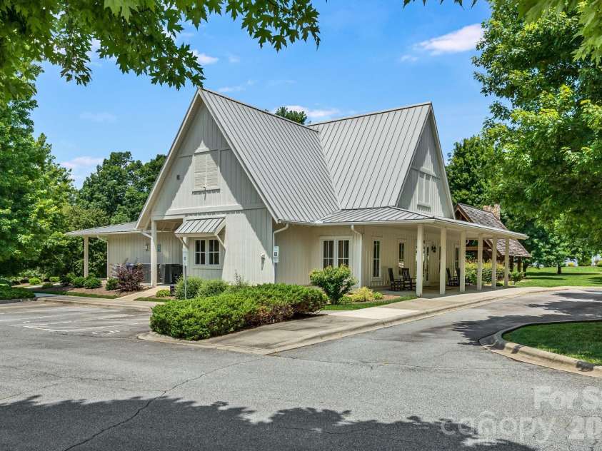 60 Barnrock Drive, Mills River, NC 28759.  MLS# CAR4399294, YatesRealty ID 35309. Community Clubhouse