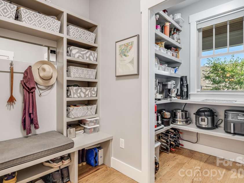 60 Barnrock Drive, Mills River, NC 28759.  MLS# CAR4399294, YatesRealty ID 35309. Mud Room and Walk-In Pantry