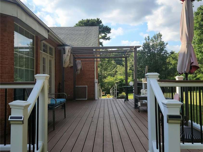 3104 Yvonne Lane, Charlotte, NC 28216.  MLS# CAR4285006, YatesRealty ID 35310. 