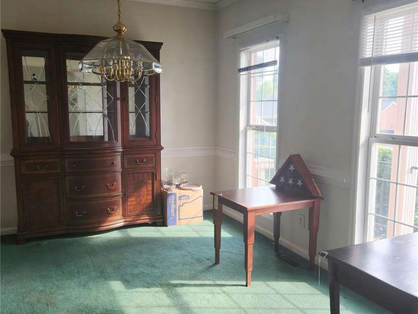 3104 Yvonne Lane, Charlotte, NC 28216.  MLS# CAR4285006, YatesRealty ID 35310. Dining room