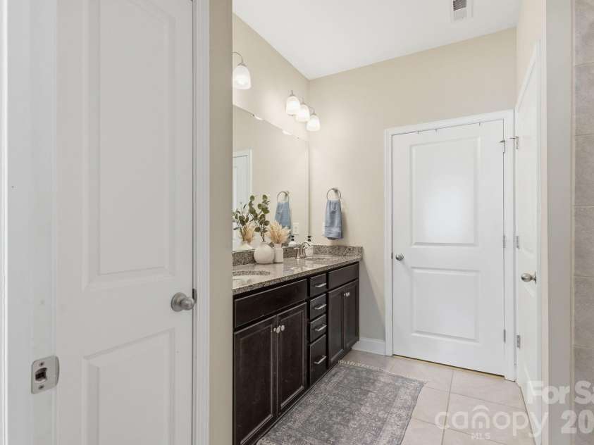 5069 Gribble Lane, Lancaster, SC 29720.  MLS# CAR4395688, YatesRealty ID 35310. 