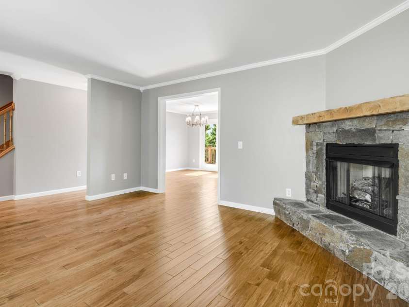 88 Mayflower Court, Waynesville, NC 28785.  MLS# CAR4400885, YatesRealty ID 35312. 