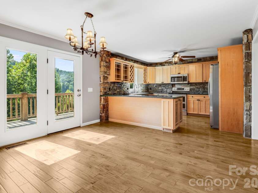 88 Mayflower Court, Waynesville, NC 28785.  MLS# CAR4400885, YatesRealty ID 35312. 