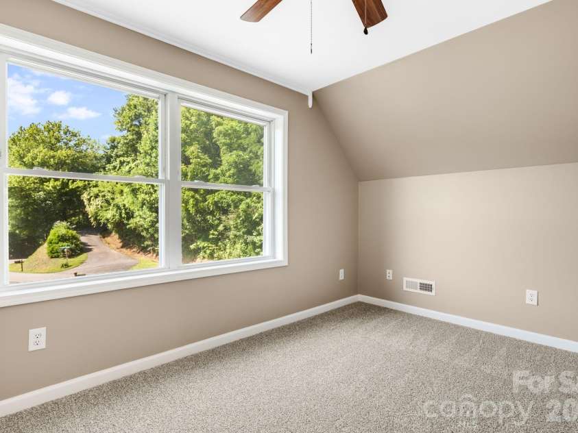 88 Mayflower Court, Waynesville, NC 28785.  MLS# CAR4400885, YatesRealty ID 35312. 