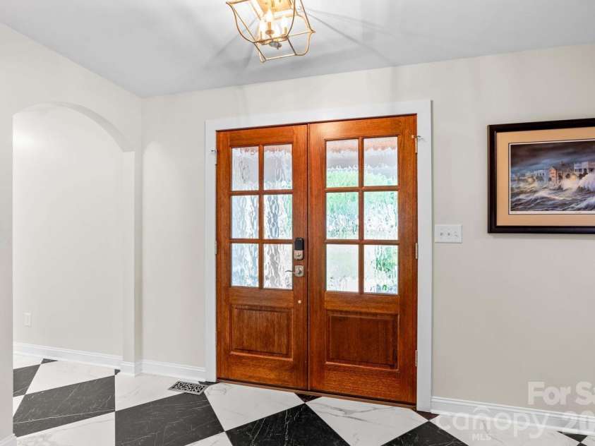 596 Maple Ridge Circle, Salisbury, NC 28147.  MLS# CAR4391009, YatesRealty ID 35313. 