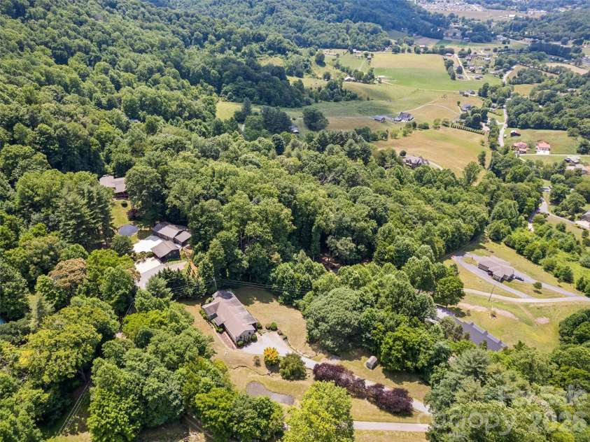 412 Gaddy Heights, Waynesville, NC 28786.  MLS# CAR4400806, YatesRealty ID 35314. 