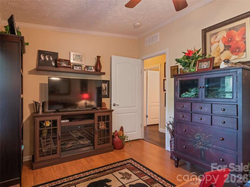 412 Gaddy Heights, Waynesville, NC 28786.  MLS# CAR4400806, YatesRealty ID 35314. 