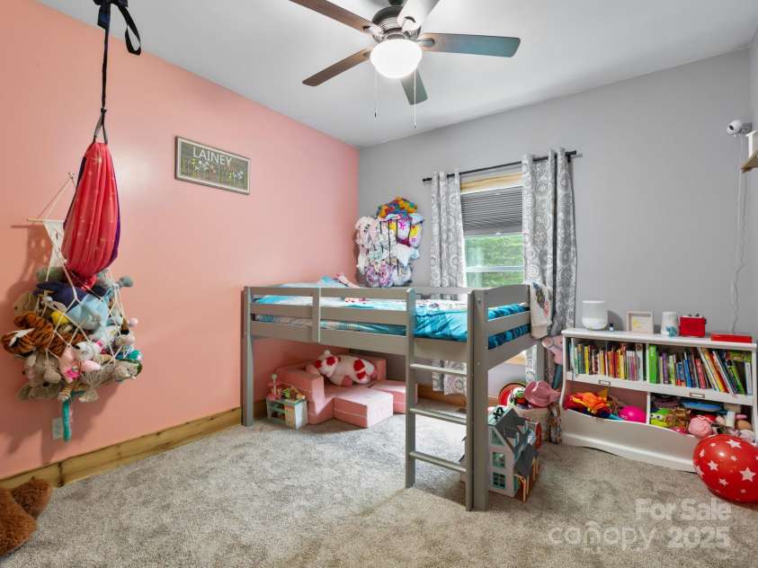 460 Fox Creek Road, Mars Hill, NC 28754.  MLS# CAR4289072, YatesRealty ID 35315. 