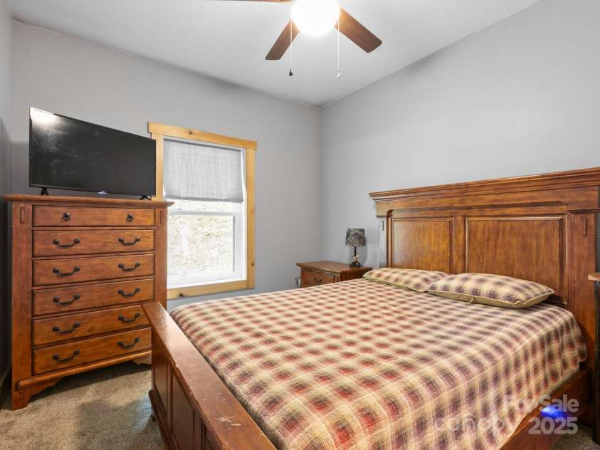 460 Fox Creek Road, Mars Hill, NC 28754.  MLS# CAR4289072, YatesRealty ID 35315. 