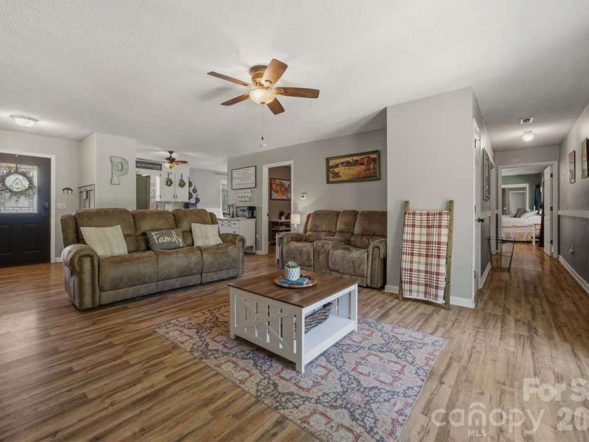 1404 Castle Court, Lenoir, NC 28645.  MLS# CAR4378866, YatesRealty ID 35316. 