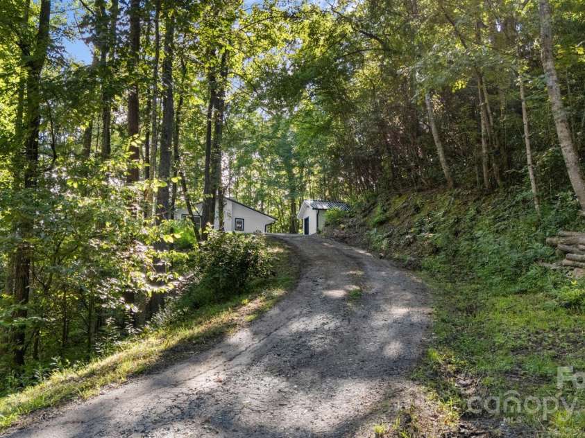 164 Pigeon Lane, Sylva, NC 28779.  MLS# CAR4295317, YatesRealty ID 35317. Drive Up