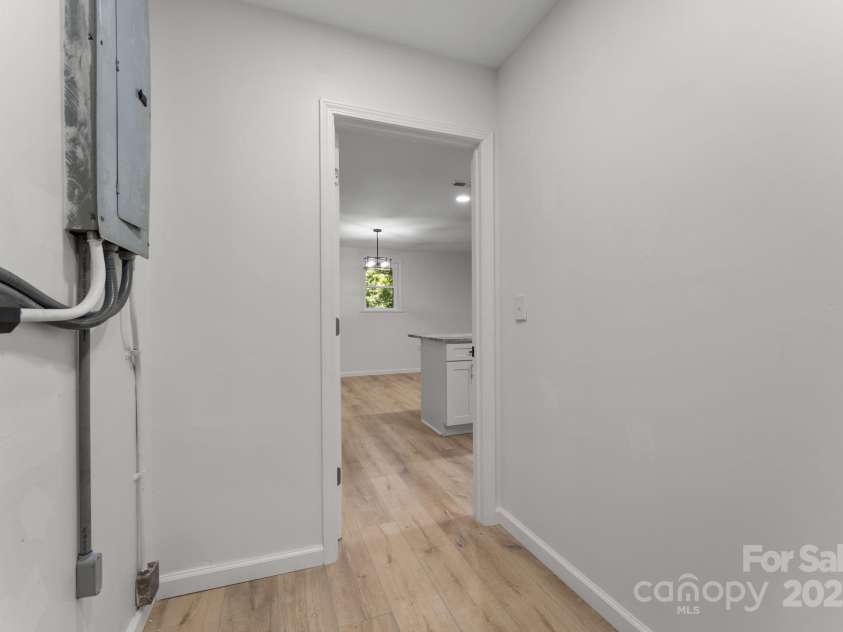 164 Pigeon Lane, Sylva, NC 28779.  MLS# CAR4295317, YatesRealty ID 35317. Laundry and Half Bath