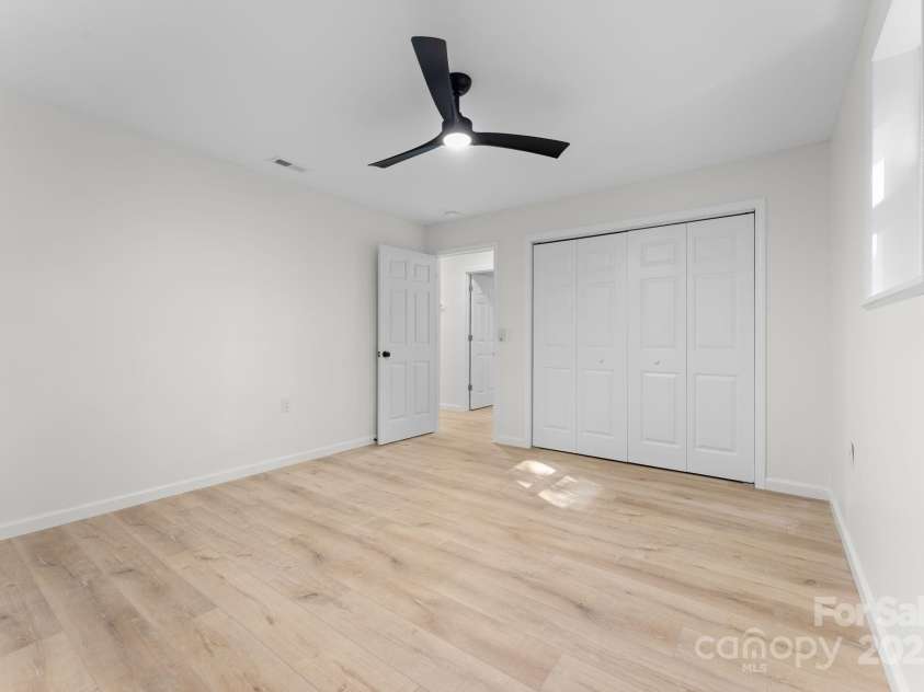 164 Pigeon Lane, Sylva, NC 28779.  MLS# CAR4295317, YatesRealty ID 35317. Primary Bedroom