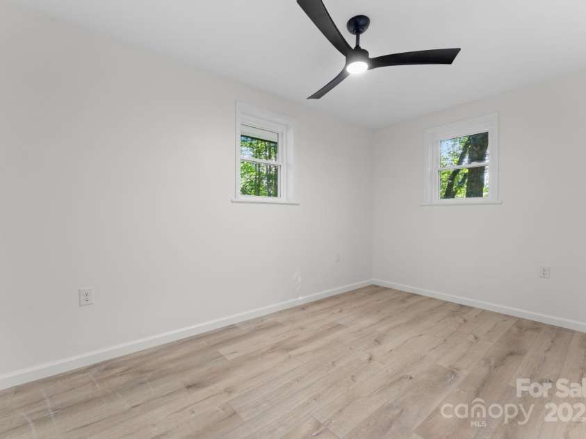 164 Pigeon Lane, Sylva, NC 28779.  MLS# CAR4295317, YatesRealty ID 35317. Second Bedroom