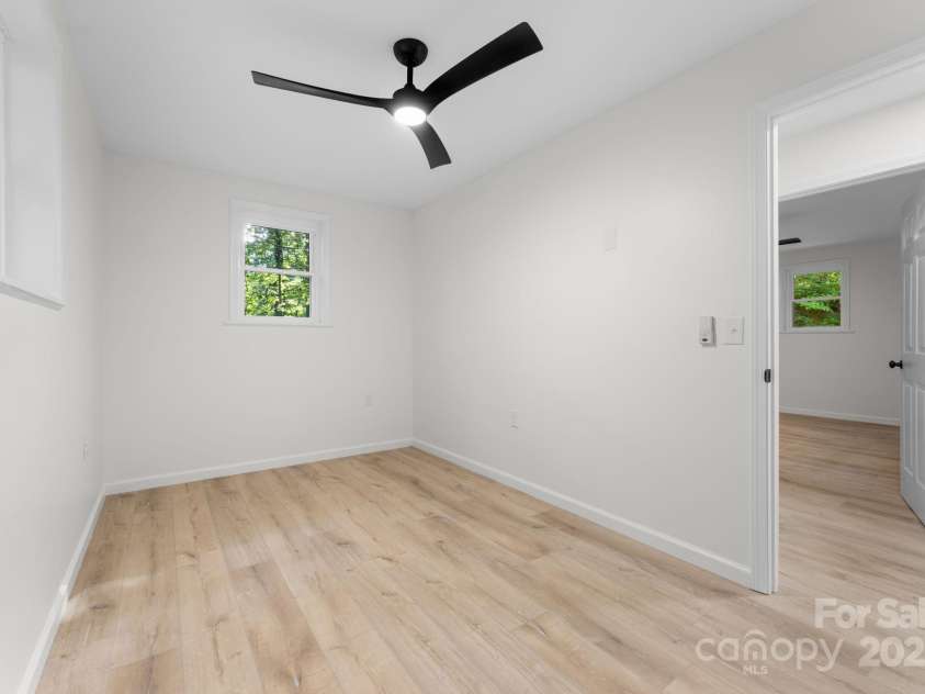 164 Pigeon Lane, Sylva, NC 28779.  MLS# CAR4295317, YatesRealty ID 35317. Second Bedroom