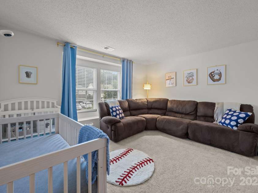 15225 Superior Street, Charlotte, NC 28273.  MLS# CAR4289557, YatesRealty ID 35318. 