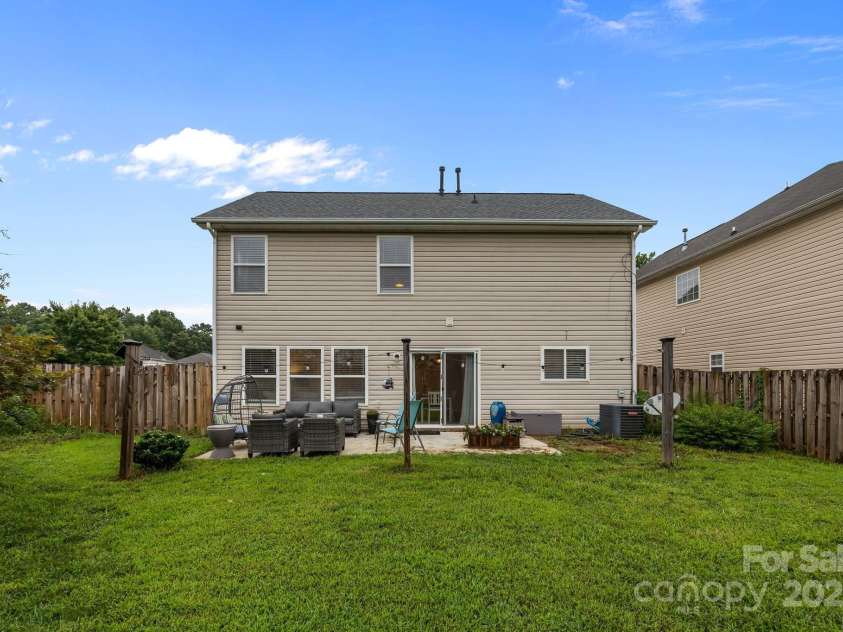 15225 Superior Street, Charlotte, NC 28273.  MLS# CAR4289557, YatesRealty ID 35318. 