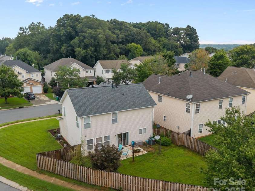 15225 Superior Street, Charlotte, NC 28273.  MLS# CAR4289557, YatesRealty ID 35318. 