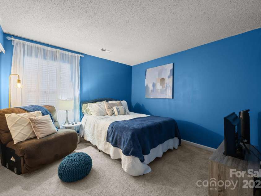 15225 Superior Street, Charlotte, NC 28273.  MLS# CAR4289557, YatesRealty ID 35318. Bedroom 1