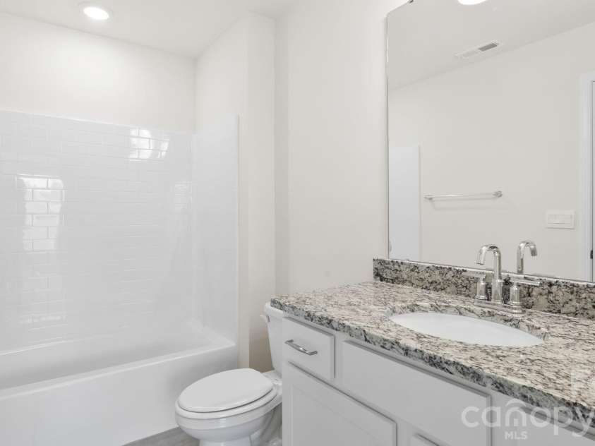 405 Creekview Road, Hendersonville, NC 28792.  MLS# CAR4389010, YatesRealty ID 35318. 