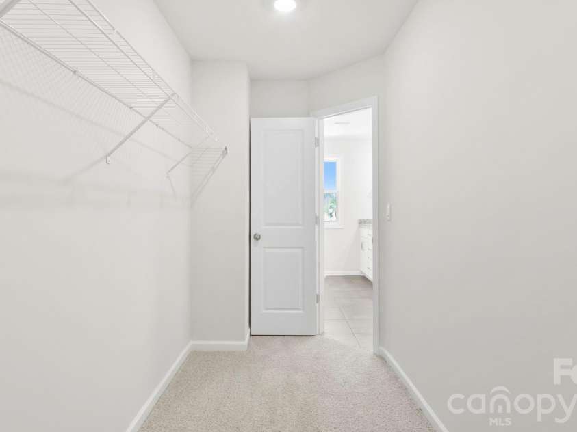 405 Creekview Road, Hendersonville, NC 28792.  MLS# CAR4389010, YatesRealty ID 35318. 
