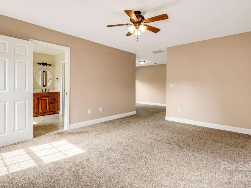 368 Bailey Mountain Road, Mars Hill, NC 28754.  MLS# CAR4291626, YatesRealty ID 35319. Primary Bedroom