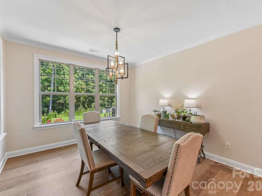 9833 Ardley Park Way, Charlotte, NC 28227.  MLS# CAR4392507, YatesRealty ID 35319. 