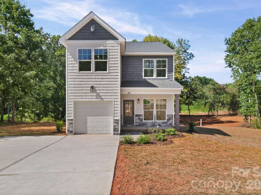 1074 Lyndsey Brook Court, Lincolnton, NC 28092.  MLS# CAR4417119, YatesRealty ID 3532. 