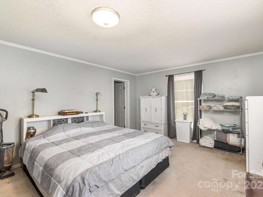 109 Summersong Lane, Mooresville, NC 28117.  MLS# CAR4239513, YatesRealty ID 3532. 