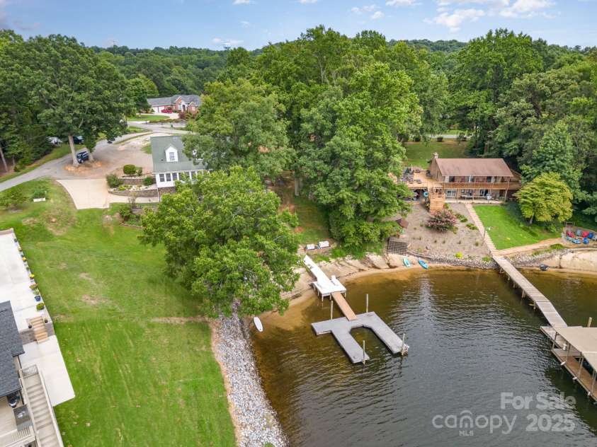 109 Summersong Lane, Mooresville, NC 28117.  MLS# CAR4239513, YatesRealty ID 3532. Aerial Overview