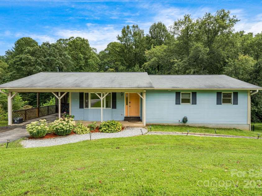 4155 Turnpike Road, Horse Shoe, NC 28742.  MLS# CAR4294035, YatesRealty ID 35322. 