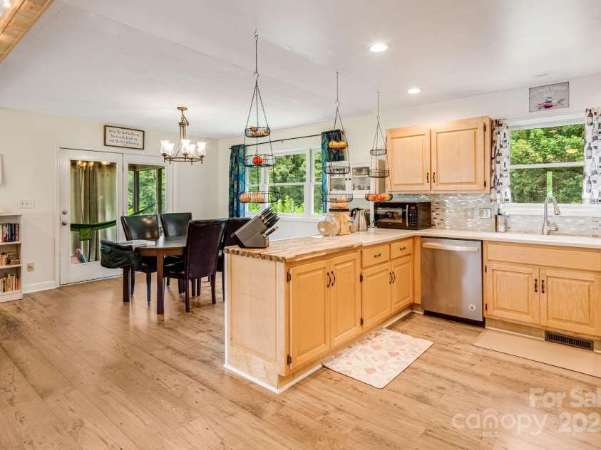 4155 Turnpike Road, Horse Shoe, NC 28742.  MLS# CAR4294035, YatesRealty ID 35322. 