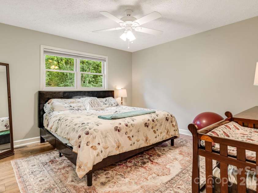 4155 Turnpike Road, Horse Shoe, NC 28742.  MLS# CAR4294035, YatesRealty ID 35322. 