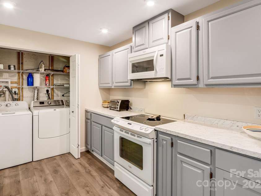 4155 Turnpike Road, Horse Shoe, NC 28742.  MLS# CAR4294035, YatesRealty ID 35322. 