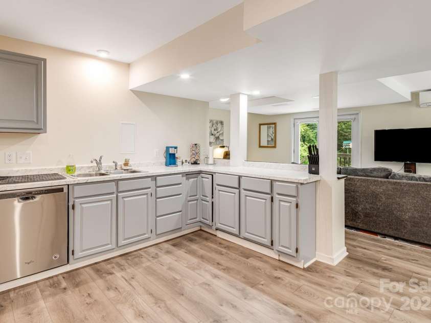 4155 Turnpike Road, Horse Shoe, NC 28742.  MLS# CAR4294035, YatesRealty ID 35322. 