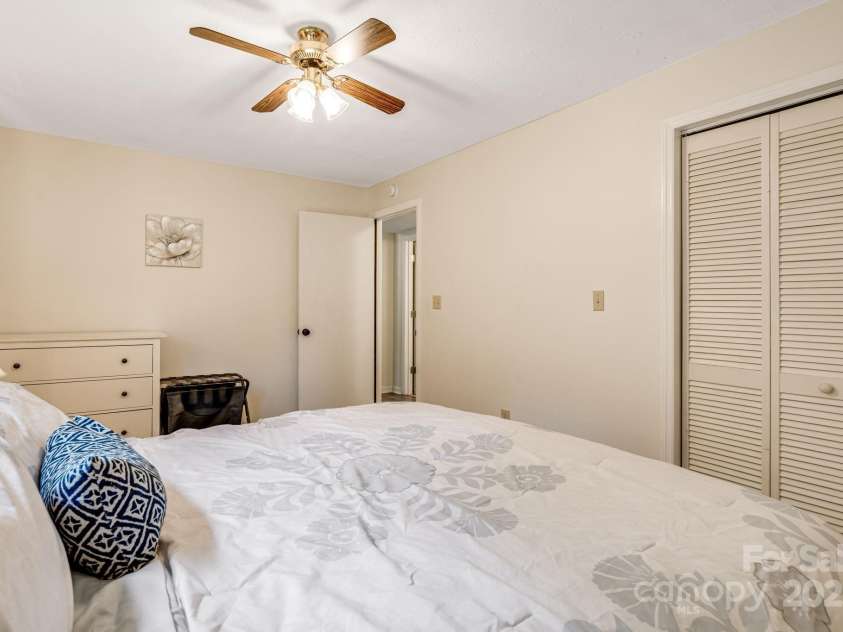 4155 Turnpike Road, Horse Shoe, NC 28742.  MLS# CAR4294035, YatesRealty ID 35322. 