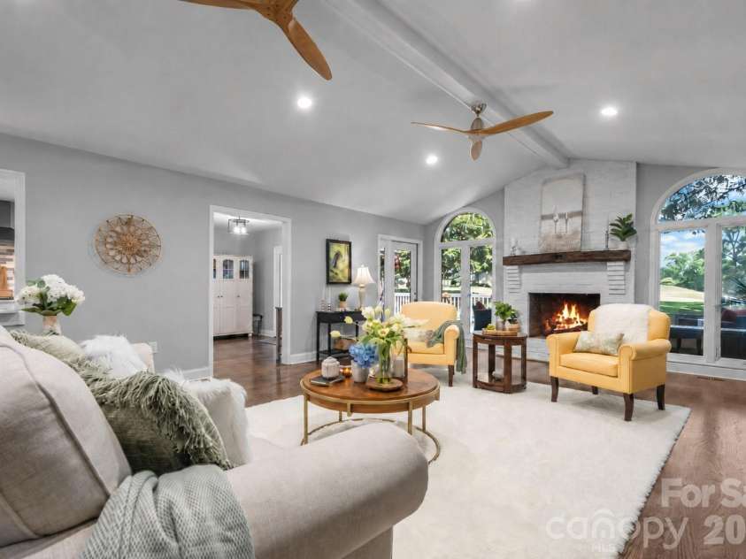 151 Harbourtown Drive, Kings Mountain, NC 28086.  MLS# CAR4400164, YatesRealty ID 35323. 
