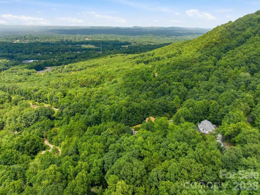 3381 Stones Throw Drive, Valdese, NC 28690.  MLS# CAR4400089, YatesRealty ID 35325. 