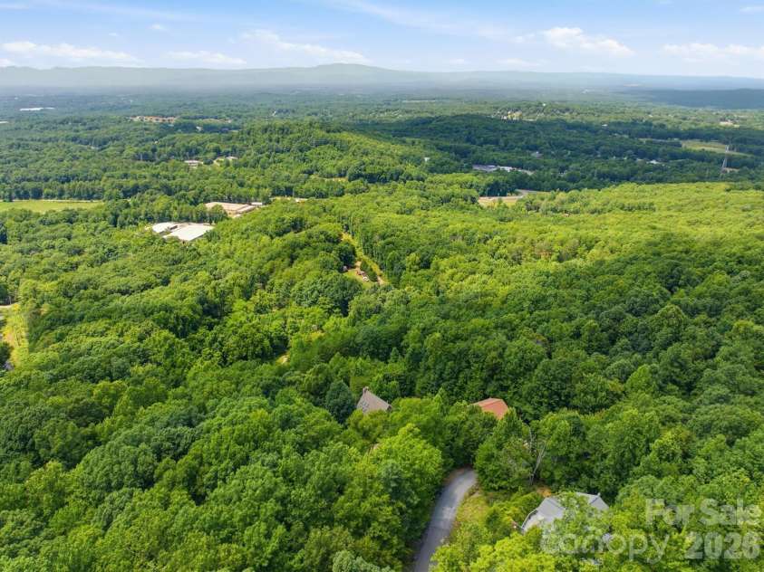 3381 Stones Throw Drive, Valdese, NC 28690.  MLS# CAR4400089, YatesRealty ID 35325. 
