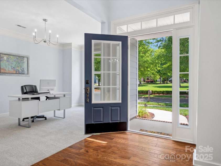 5005 Hedgebrook Lane, Waxhaw, NC 28173.  MLS# CAR4263024, YatesRealty ID 35325. 