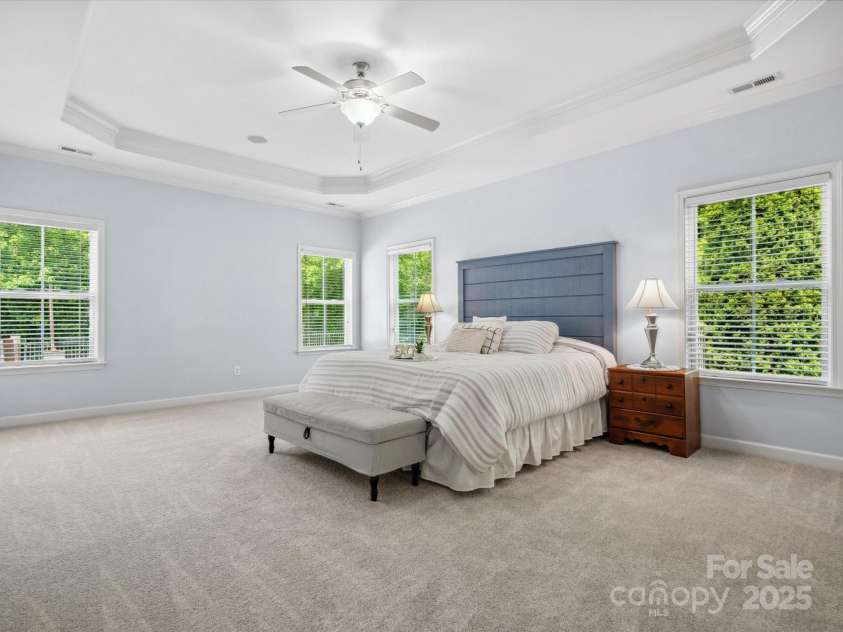 5005 Hedgebrook Lane, Waxhaw, NC 28173.  MLS# CAR4263024, YatesRealty ID 35325. 