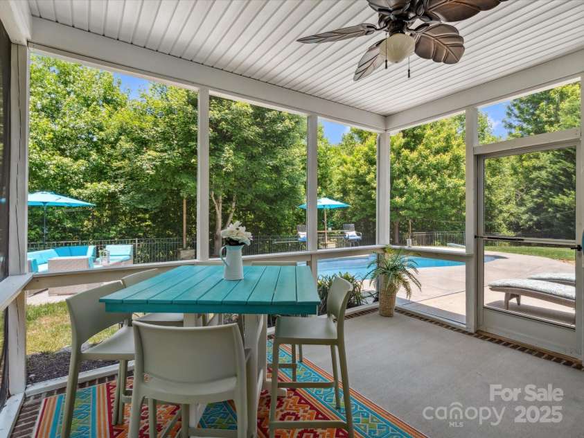 5005 Hedgebrook Lane, Waxhaw, NC 28173.  MLS# CAR4263024, YatesRealty ID 35325. 