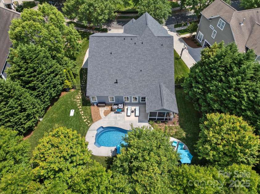 5005 Hedgebrook Lane, Waxhaw, NC 28173.  MLS# CAR4263024, YatesRealty ID 35325. 