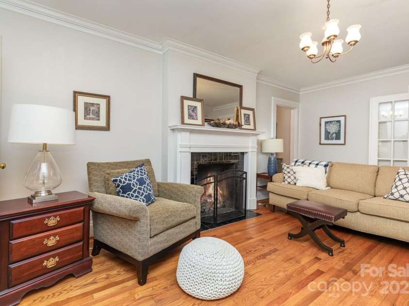206 Stewart Avenue, Mooresville, NC 28115.  MLS# CAR4297420, YatesRealty ID 35326. 