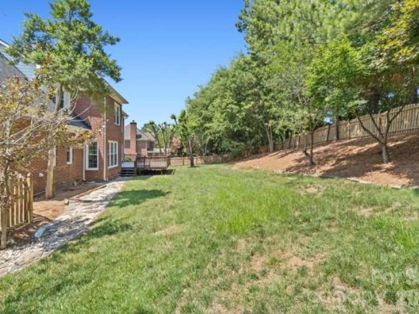 2328 Howerton Court, Charlotte, NC 28270.  MLS# CAR4388692, YatesRealty ID 35327. Back yard